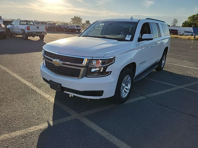 2016 CHEVROLET Suburban