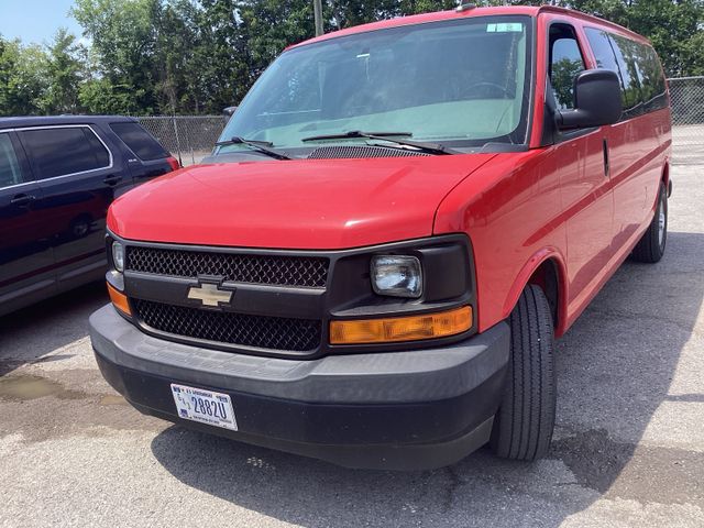 2017 CHEVROLET CG3300