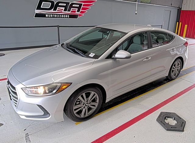 2018 HYUNDAI Elantra