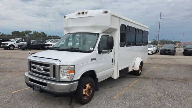 2017 Glaval Bus GLPRIMETM
