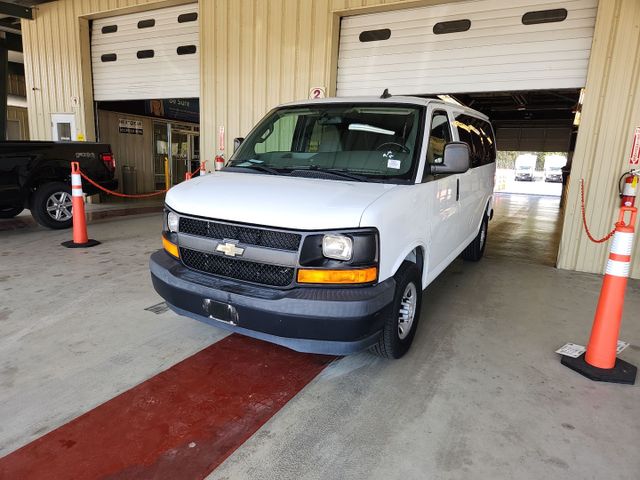 2017 CHEVROLET Express