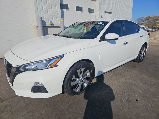 2021 NISSAN Altima