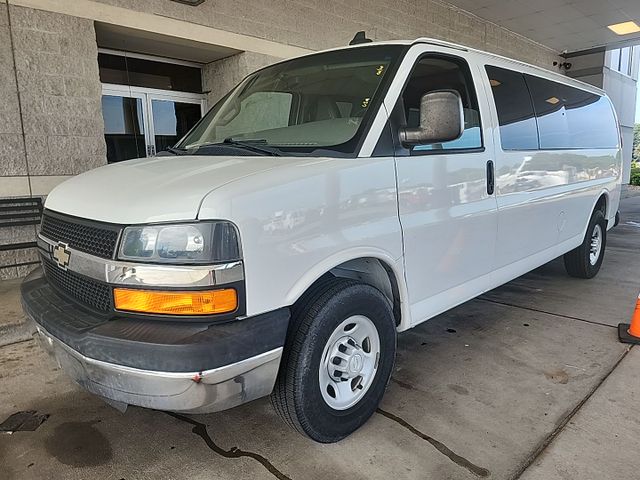 2016 Chevrolet Cg3300