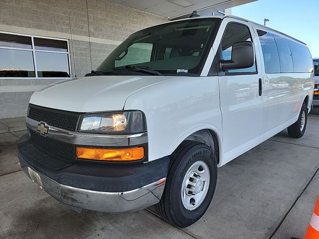 2016 Chevrolet Cg3300