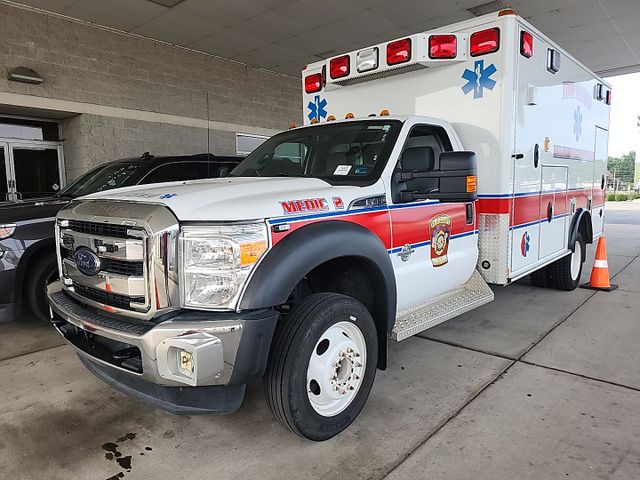2016 FORD F450AMB