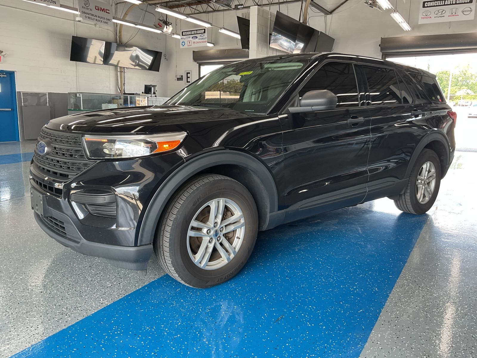 2022 FORD Explorer
