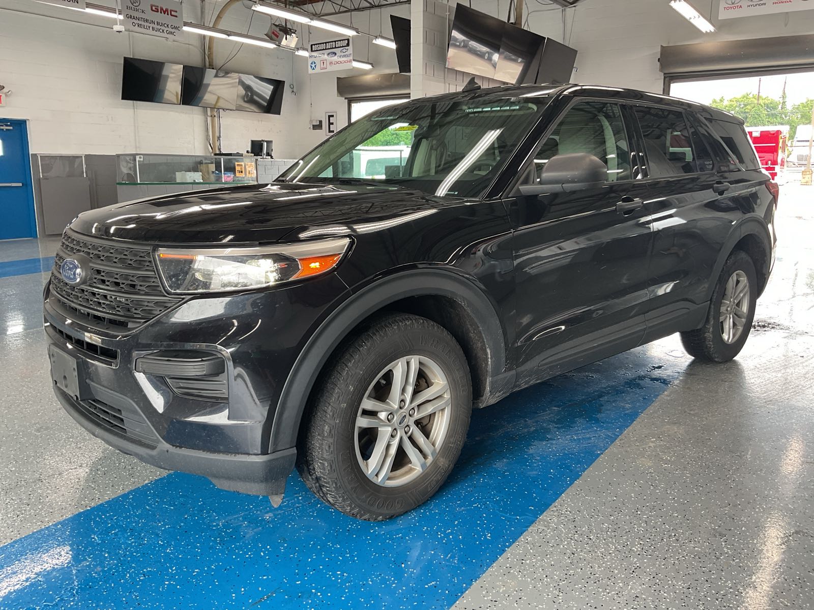 2022 FORD Explorer