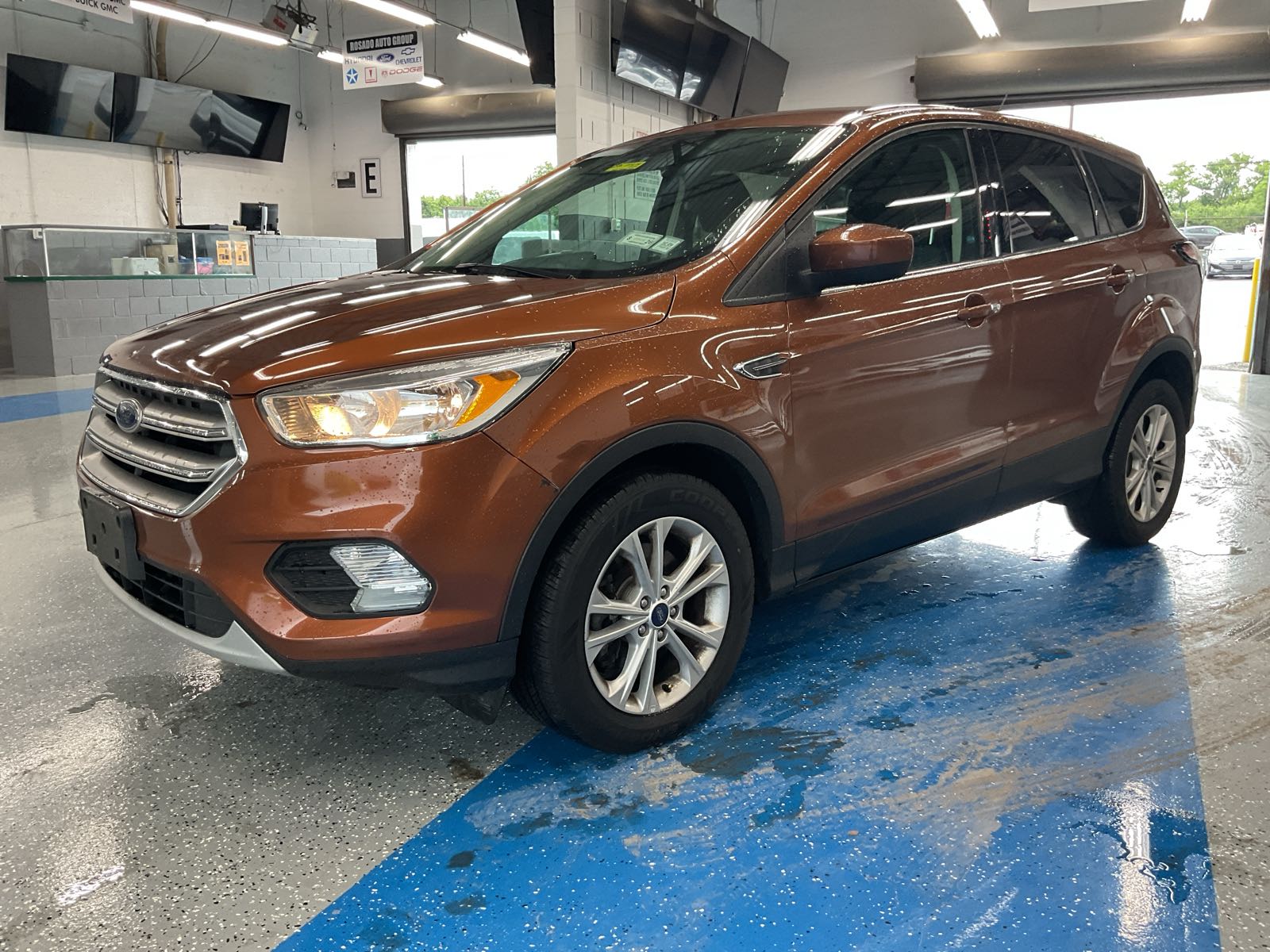 2017 FORD Escape