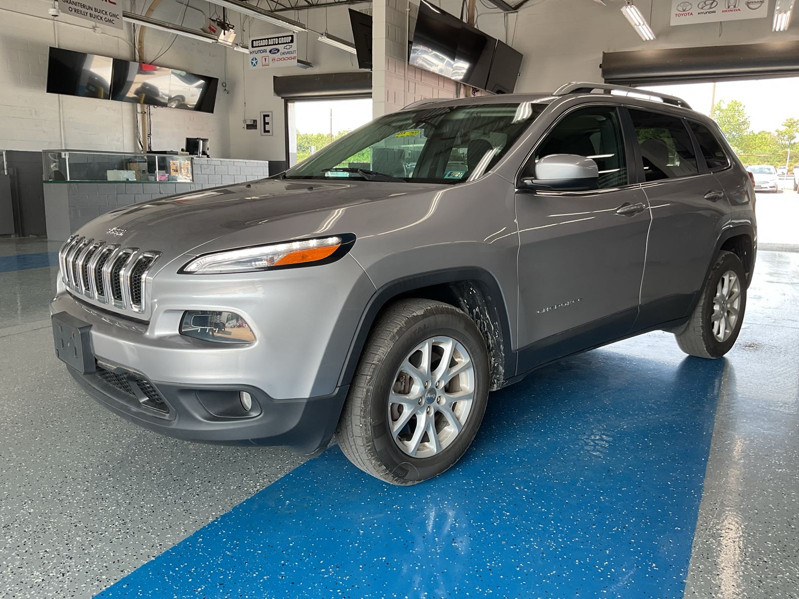 2018 JEEP Cherokee