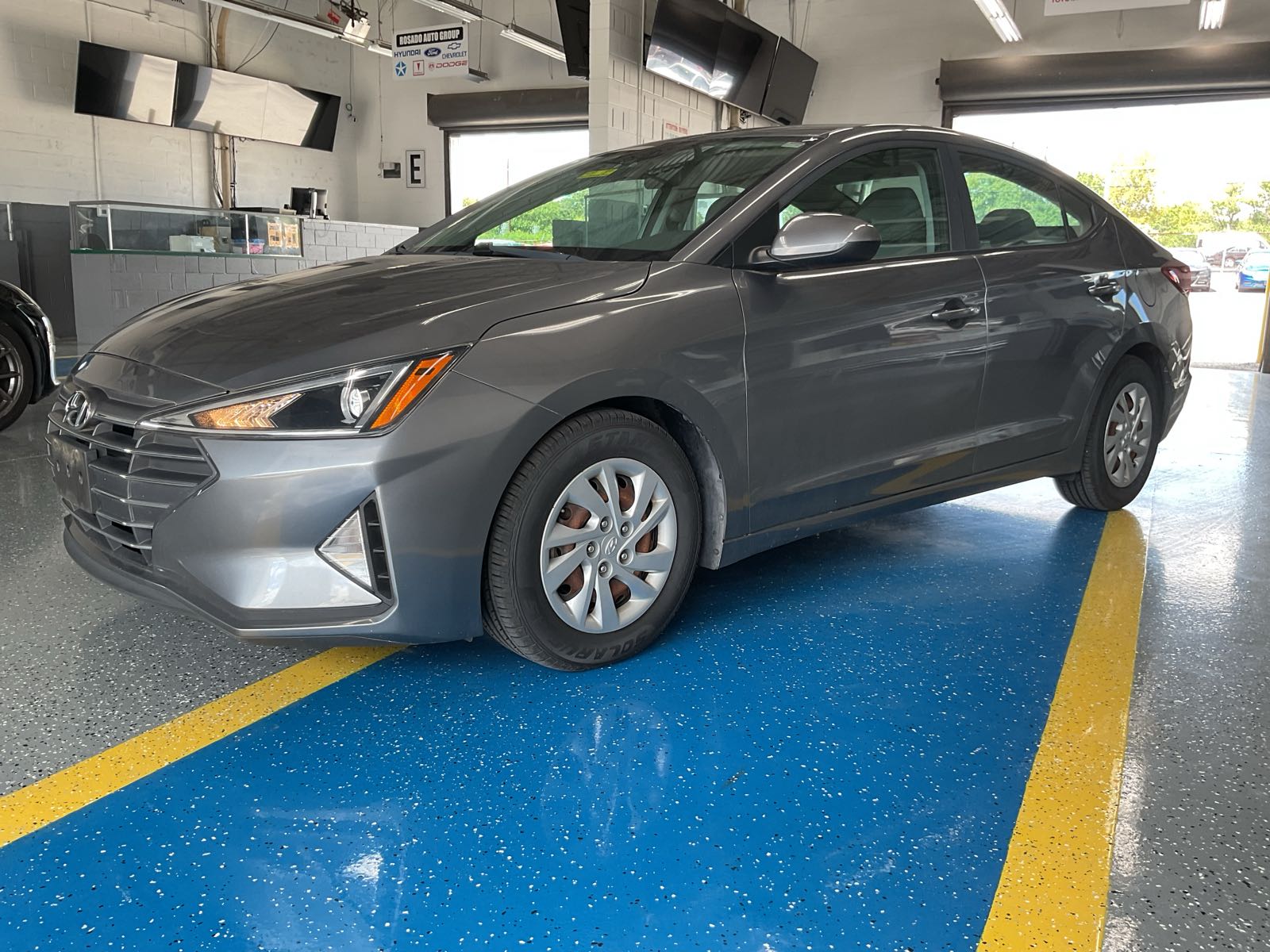 2019 HYUNDAI Elantra