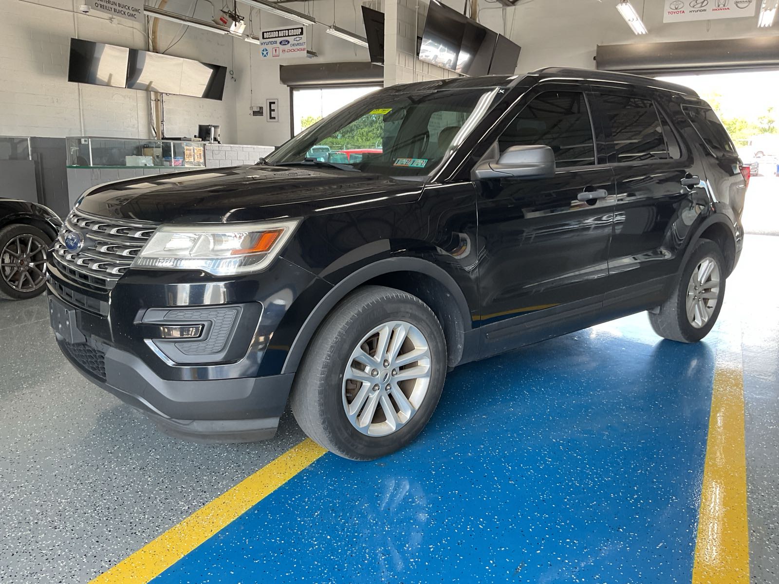 2016 FORD Explorer
