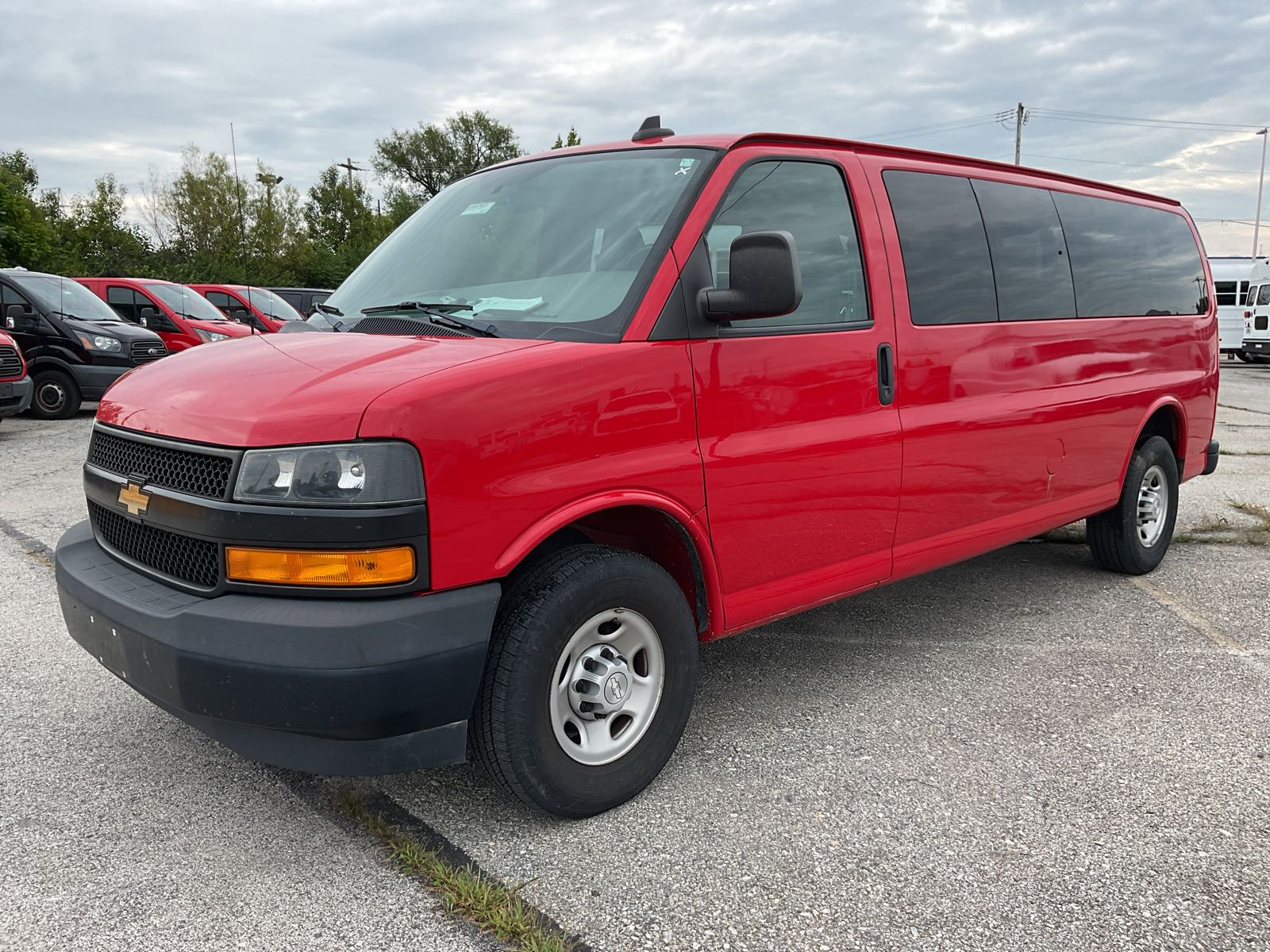 2019 CHEVROLET Express