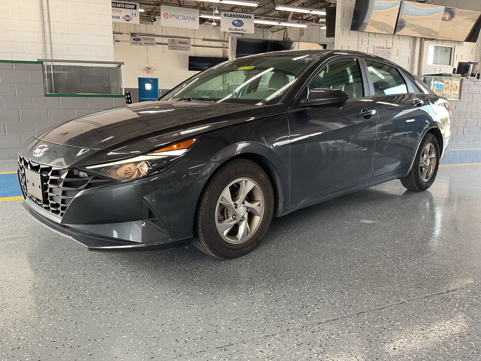 2021 HYUNDAI Elantra