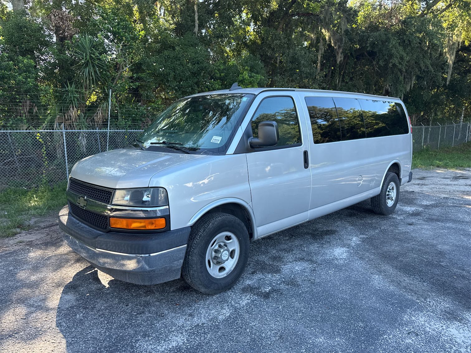 2017 CHEVROLET Express