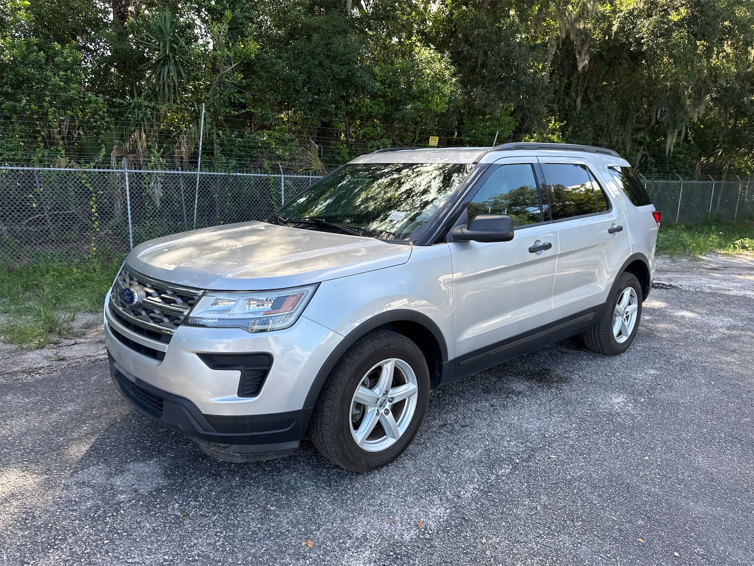 2018 FORD Explorer