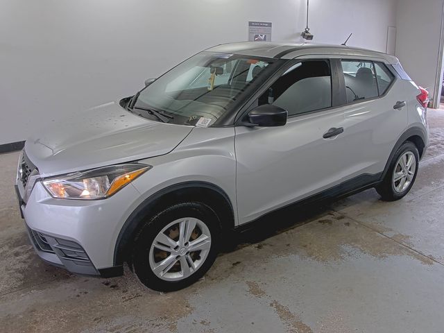 2020 Nissan Kicks