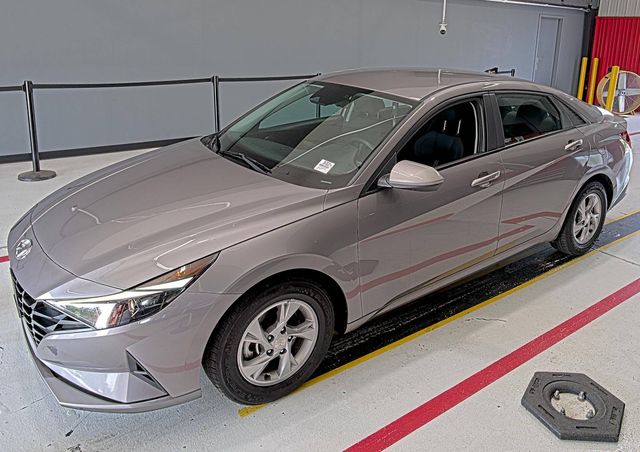 2023 Hyundai Elantra Gls