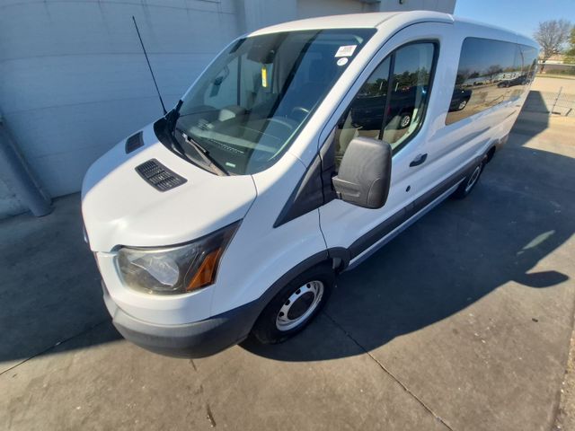 2017 FORD Transit