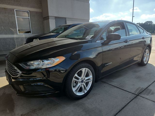 2018 Ford Fusion photo 2