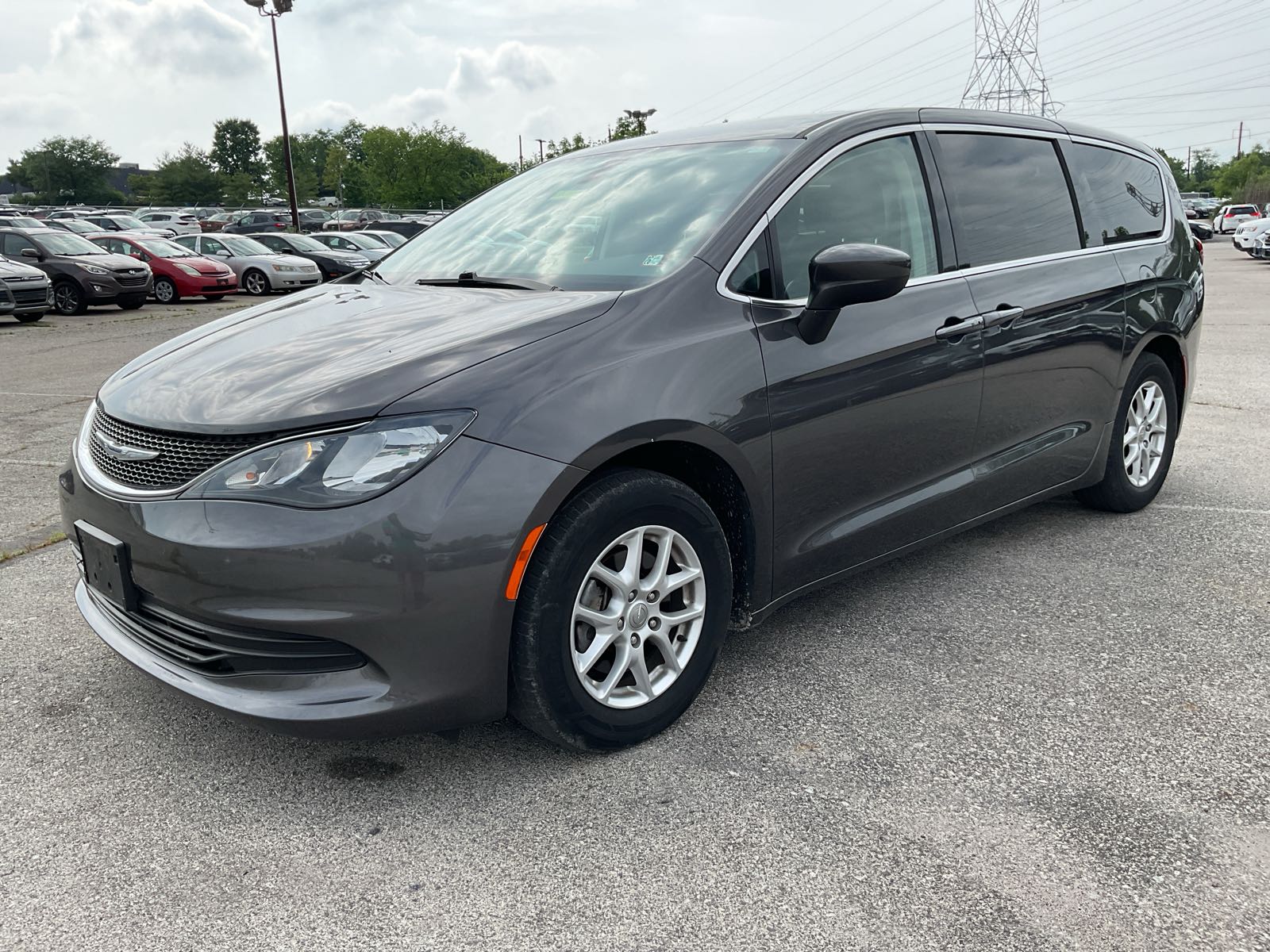 2020 Chrysler Voyager