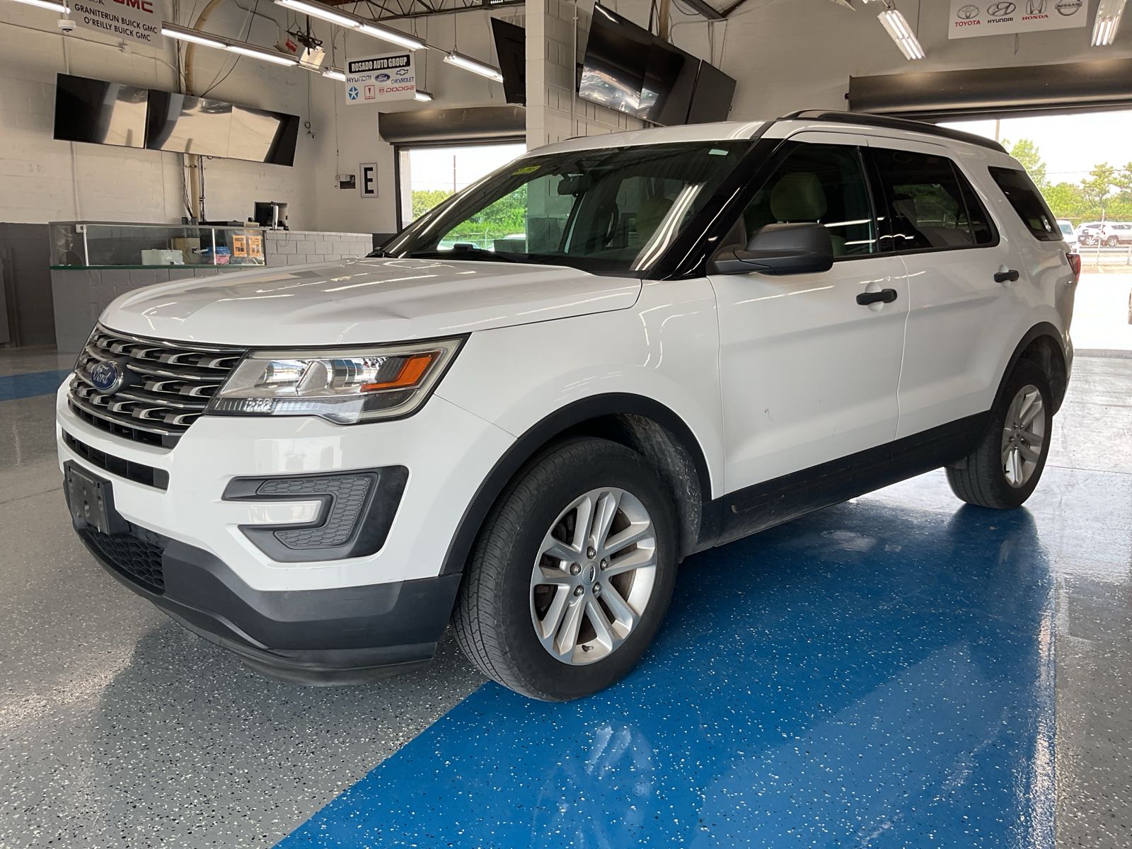 2017 Ford Explorer